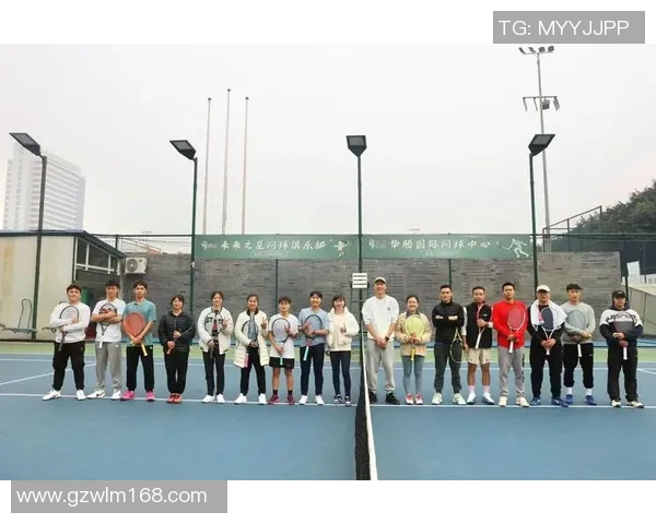 重庆网球队灵活性变革引发热议网球运动新风潮的崛起与挑战